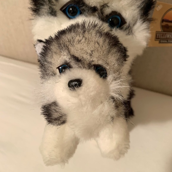 Gray Wolf & Baby Pup Plush Stuffed Animals From Yellowstone - Picture 9 of 13